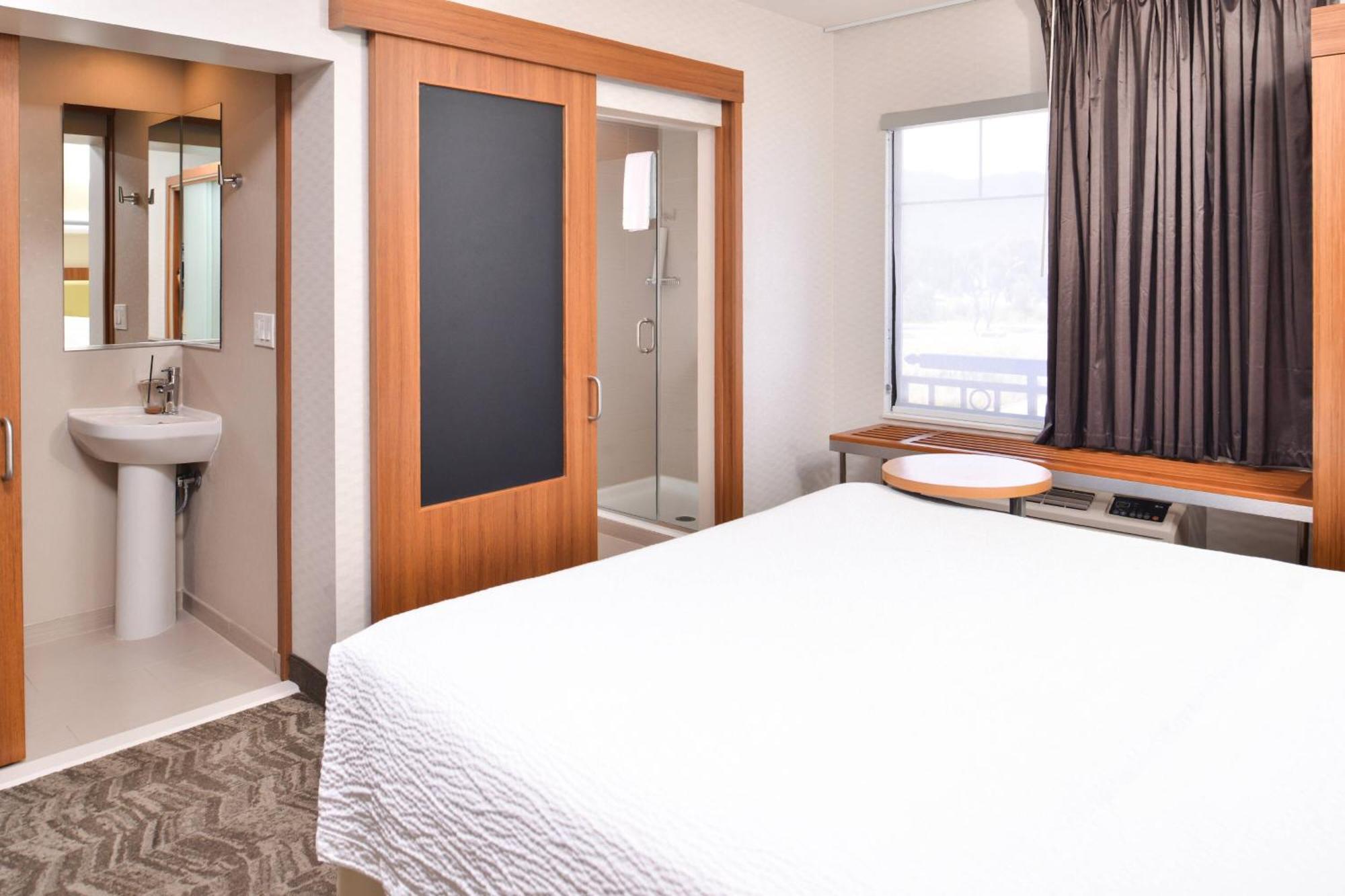 Hotel Springhill Valley Wine Country 3*