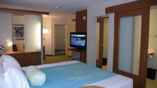 Springhill Valley Wine Country Hotel Temecula